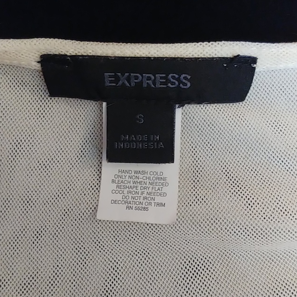 Small Express Tunic - Picture 3 of 3
